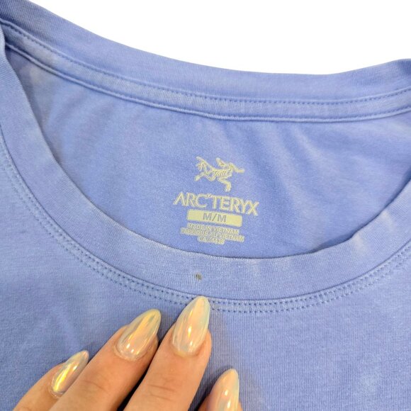 ArcTeryx purple Short Sleeve T-Shirt size M Cotton Blend Crew Neck Casual Wear - Picture 4 of 8